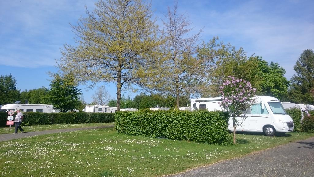 Camping de la minière Forges-les-Eaux Extérieur photo